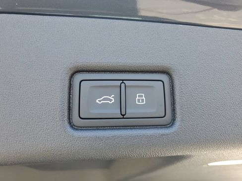 New 2026 Audi Q5 Premium AWD/4WD image 9