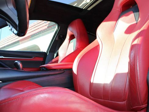 Used 2018 BMW X6 M w/ Executive Package image 19