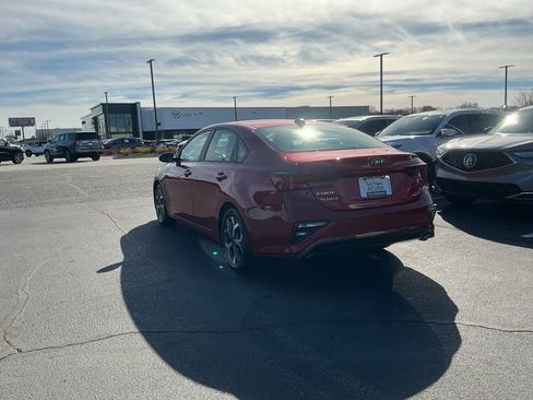 Used 2021 Kia Forte LXS image 3