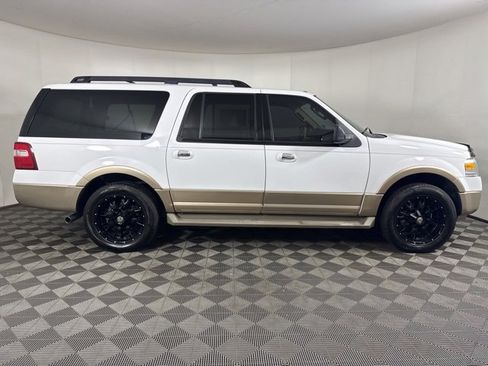 Used 2013 Ford Expedition EL XLT image 2