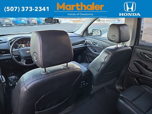 Used 2018 Chevrolet Traverse Premier image 14