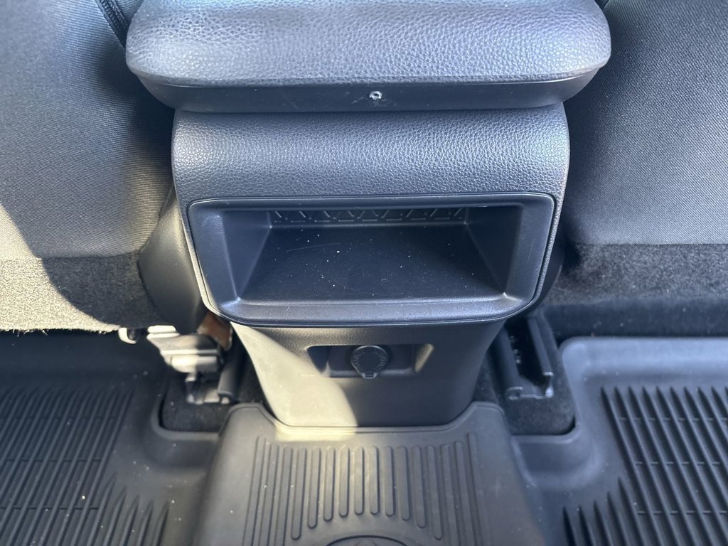 Used 2020 Toyota RAV4 LE w/ All Weather Liner Package AWD/4WD image 24