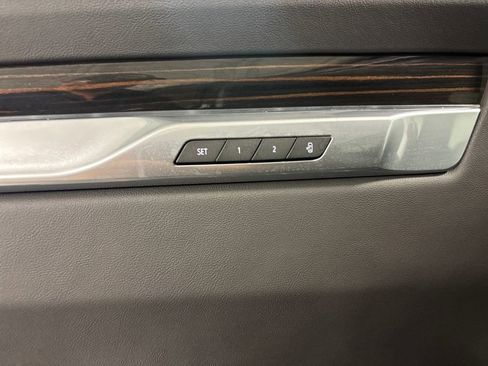 New 2025 Cadillac Escalade Luxury image 27