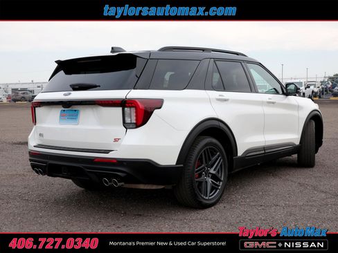 Used 2025 Ford Explorer ST AWD/4WD image 4