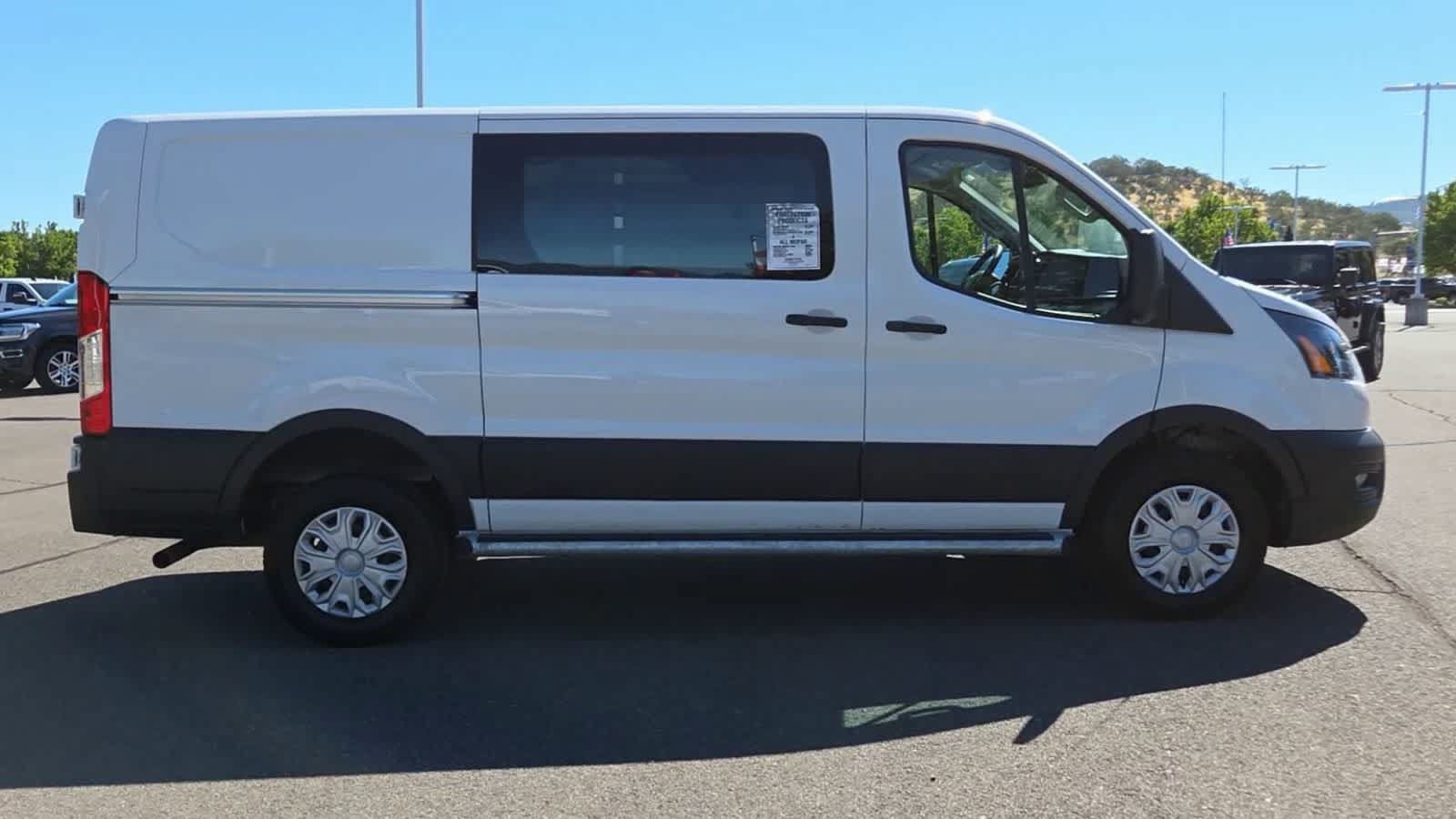Used 2025 Ford Transit 250 Low Roof w/ Exterior Upgrade Package RWD image 9