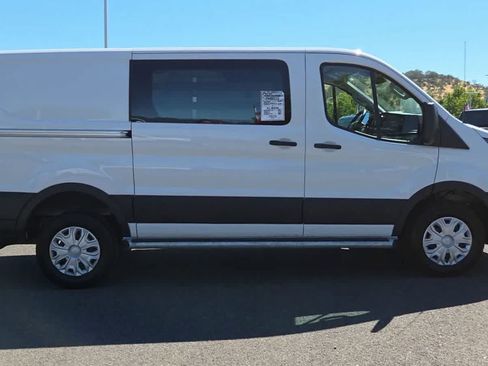 Used 2025 Ford Transit 250 Low Roof w/ Exterior Upgrade Package RWD image 9