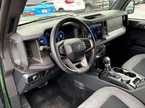 Used 2025 Ford Bronco Big Bend image 11