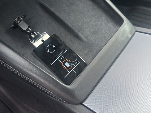 Used 2025 Tesla Model 3 Long Range RWD image 24