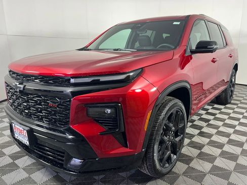 New 2026 Chevrolet Traverse RS w/ LPO, Floor Liner Package image 9