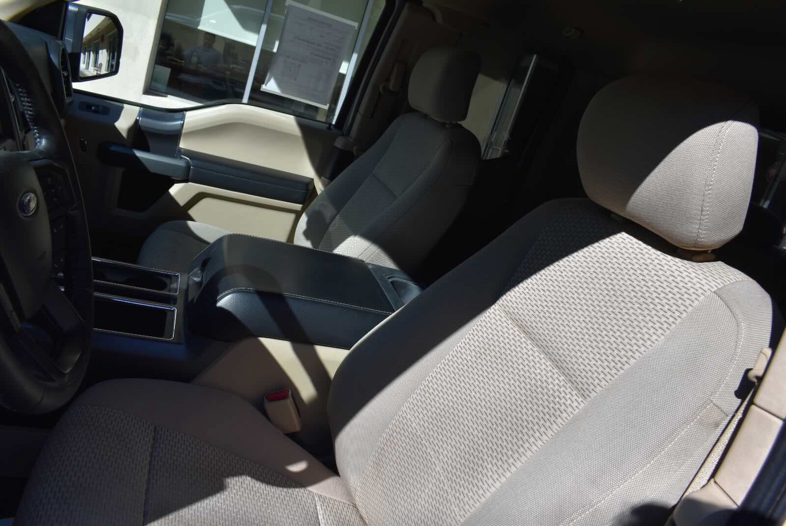 Used 2017 Ford F150 XLT w/ Equipment Group 302A Luxury RWD image 12