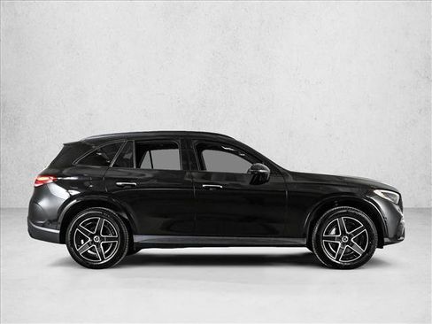 Certified 2026 Mercedes-Benz GLC 300 4MATIC image 4
