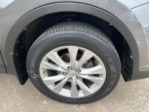 Used 2013 Toyota RAV4 Limited image 4