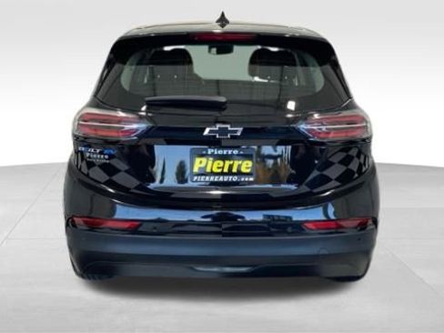 Used 2023 Chevrolet Bolt LT image 3