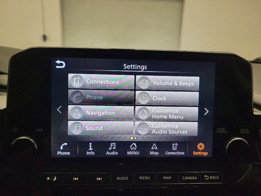 Used 2022 Nissan Pathfinder SL FWD image 25