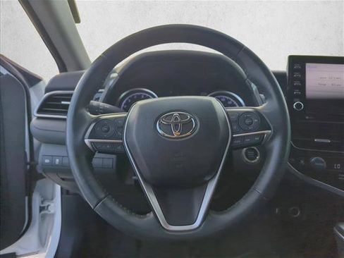 Used 2023 Toyota Camry XLE FWD image 14