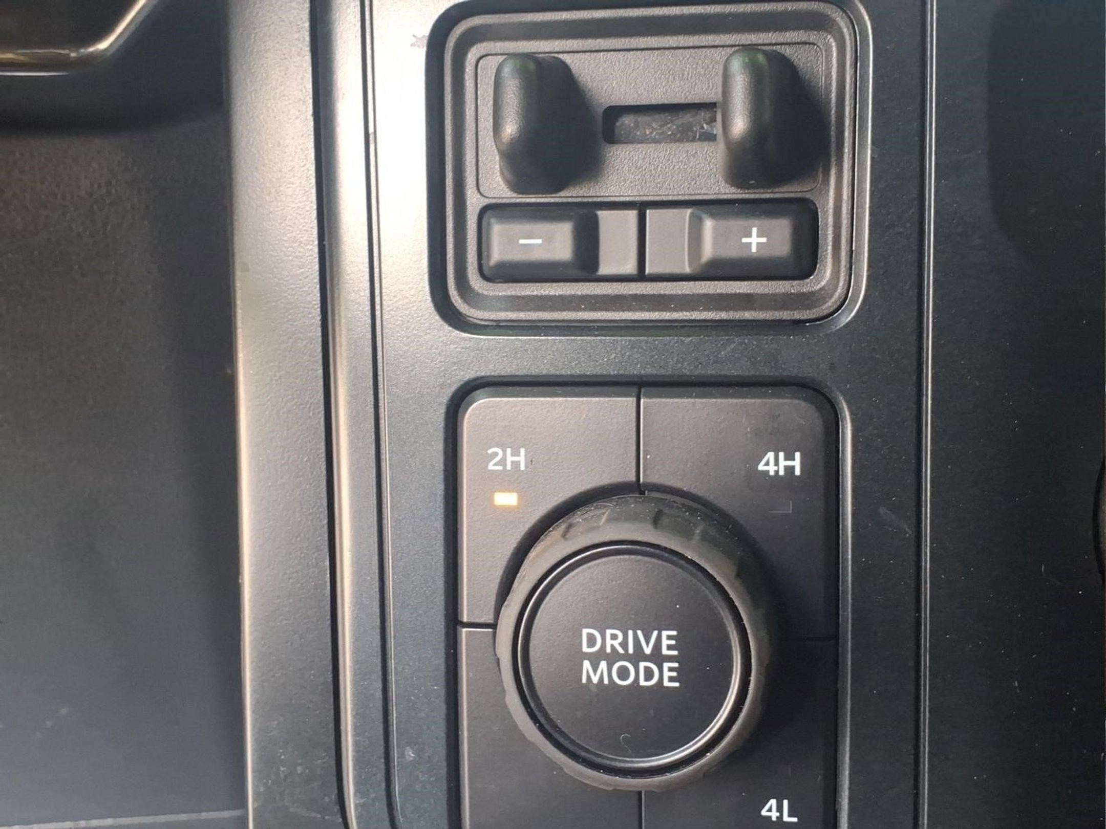 Used 2025 Ford F150 STX AWD/4WD image 86