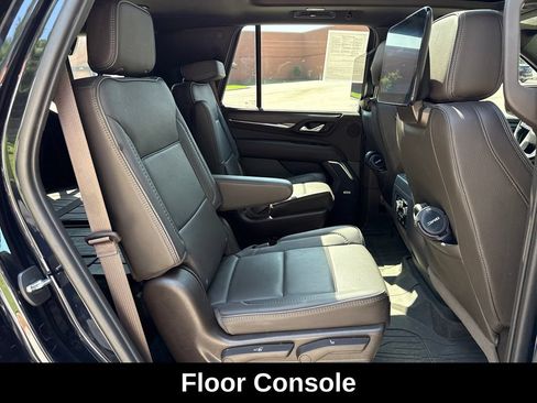 Used 2023 GMC Yukon Denali w/ Denali Reserve Package AWD/4WD image 35