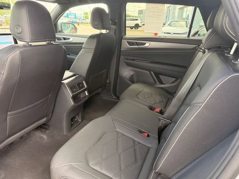 Certified 2026 Volkswagen Atlas Cross Sport SE AWD/4WD image 12