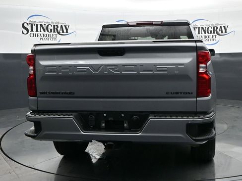 Used 2023 Chevrolet Silverado 1500 Custom image 6