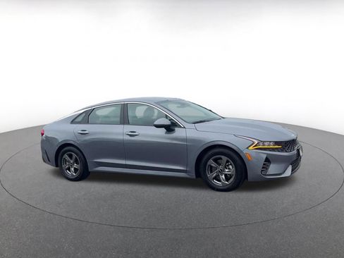 Used 2023 Kia K5 LXS image 2