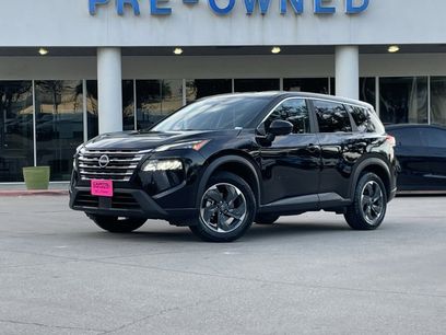 Used 2024 Nissan Rogue SV