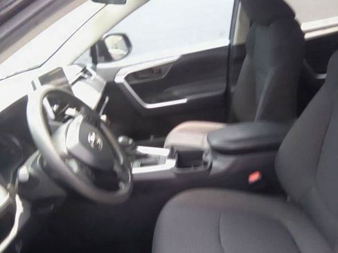 Used 2023 Toyota RAV4 LE FWD image 12