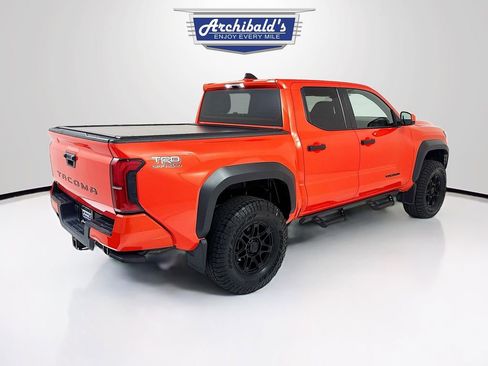 Used 2024 Toyota Tacoma TRD Off-Road AWD/4WD image 7