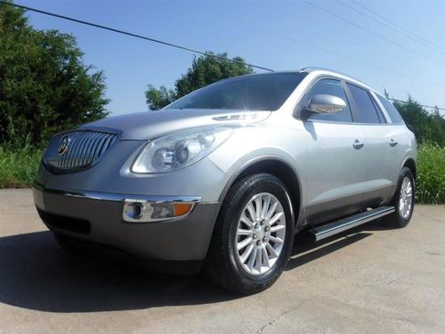 Used 2008 Buick Enclave CXL w/ Entertainment Package #1 image 9