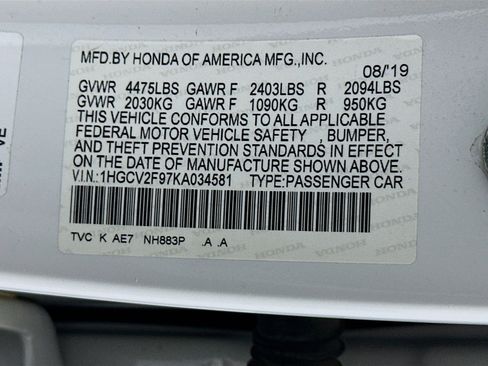 Used 2019 Honda Accord Touring image 12