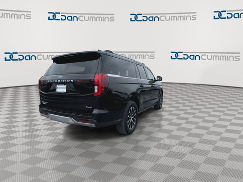 Used 2025 Ford Expedition Max Platinum image 8