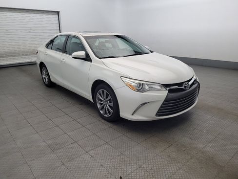 Used 2016 Toyota Camry XLE image 13