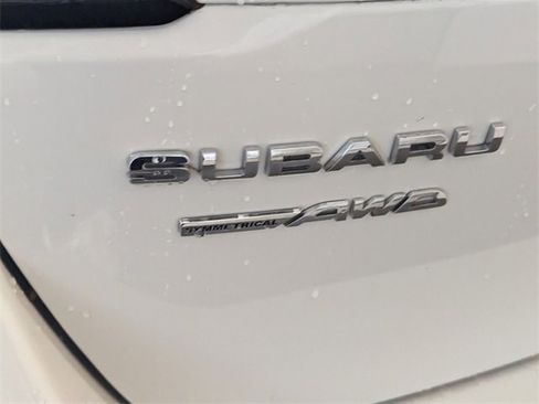 Certified 2020 Subaru Outback Limited image 10