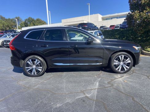 Certified 2023 Volvo XC60 B5 Ultimate w/ Protection Package Premier image 10