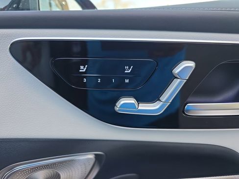 New 2026 Mercedes-Benz GLC 300 4MATIC image 17