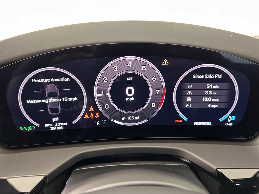 Used 2026 Porsche Panamera RWD image 26