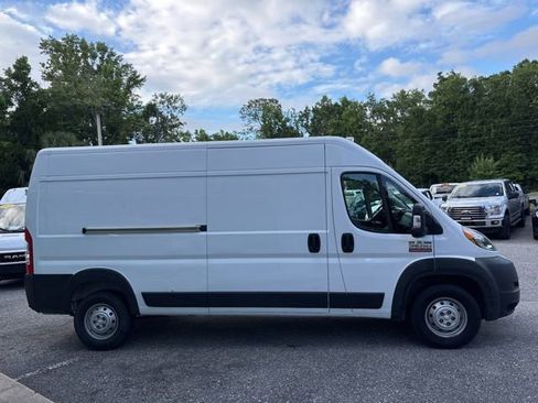 Used 2021 RAM ProMaster 2500 FWD image 6