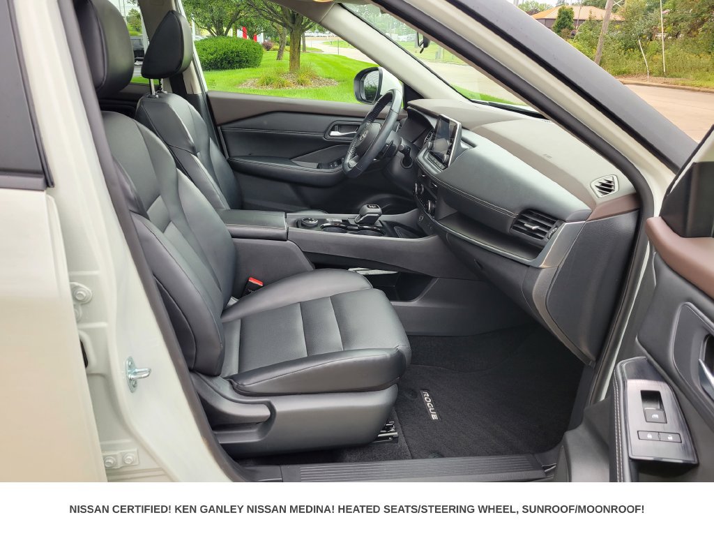 Certified 2023 Nissan Rogue SV w/ SV Premium B Package AWD/4WD image 52