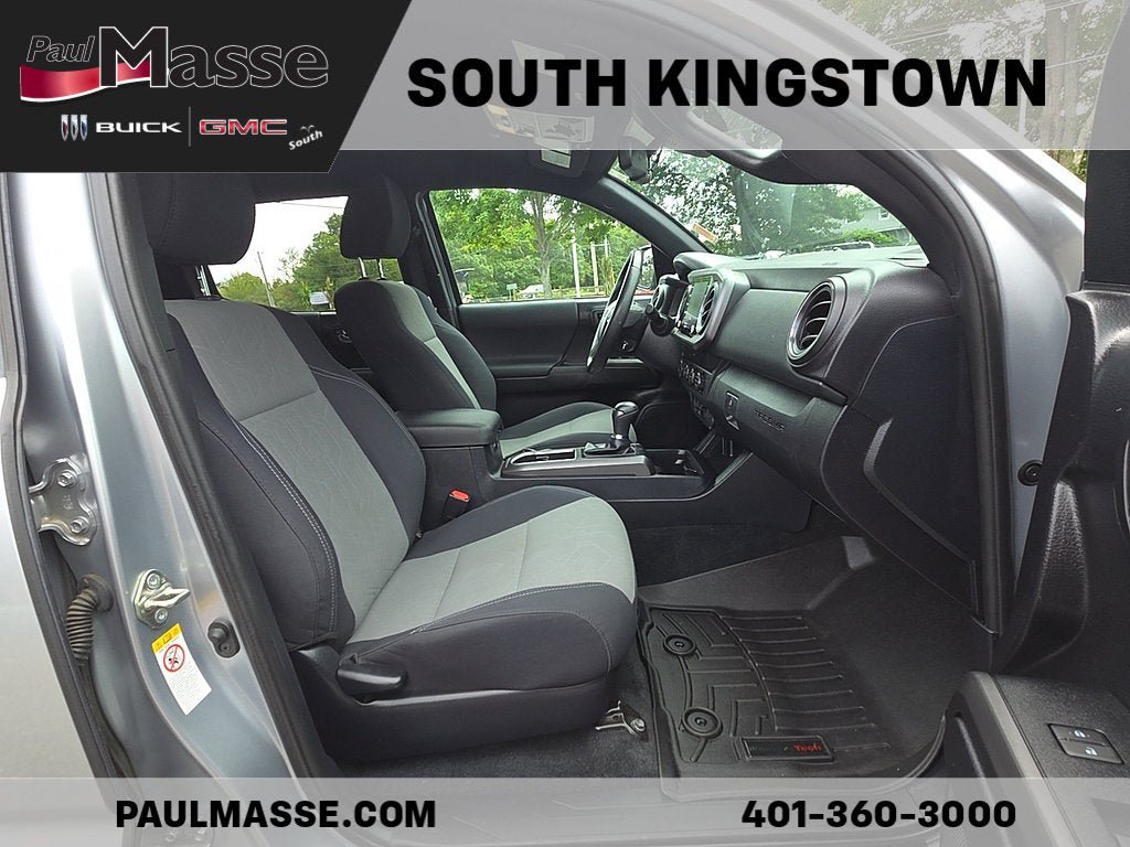 Used 2020 Toyota Tacoma TRD Off-Road w/ Technology Package AWD/4WD image 29