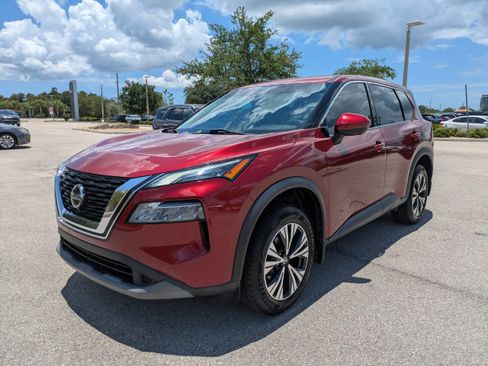 Used 2021 Nissan Rogue SV FWD image 8