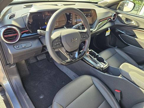 New 2026 Chevrolet Trax RS w/ Driver Confidence Package image 19