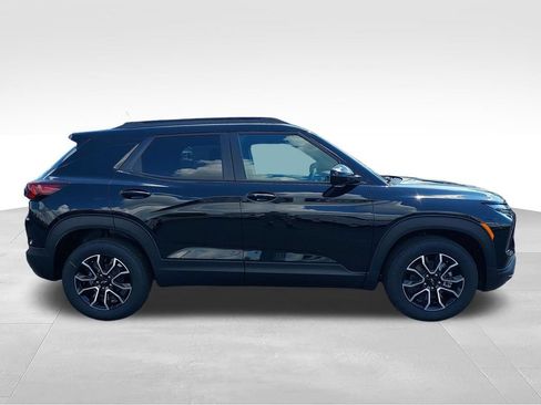 New 2026 Chevrolet TrailBlazer ACTIV w/ Convenience Package FWD image 6