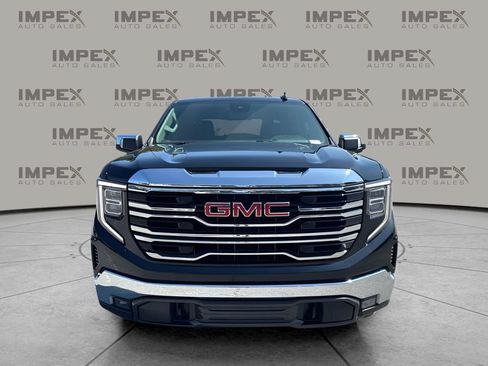 Used 2022 GMC Sierra 1500 SLT w/ SLT Convenience Package AWD/4WD image 8