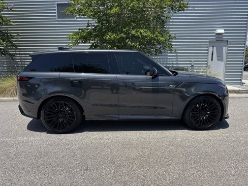 Certified 2026 Land Rover Range Rover Sport SE Dynamic AWD/4WD image 5