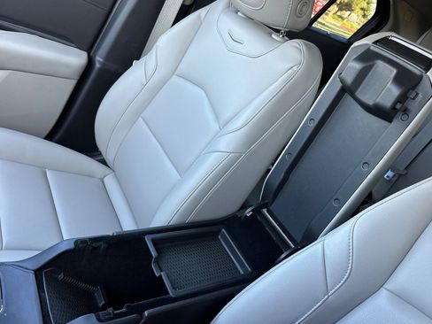 Certified 2023 Cadillac XT4 Luxury image 31