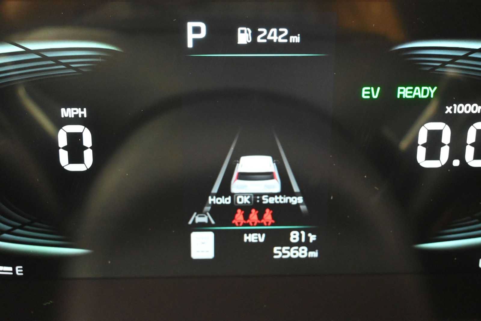 Certified 2025 Kia Niro EX w/ EX Cold Weather Package FWD image 16