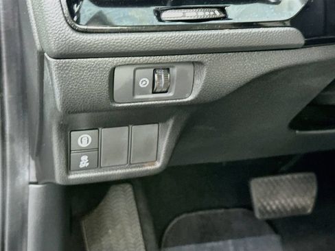Used 2022 Honda Civic EX image 11