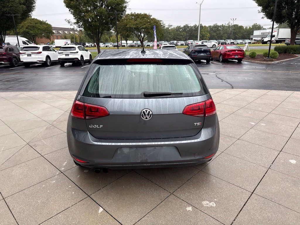 Used 2015 Volkswagen Golf S FWD image 8