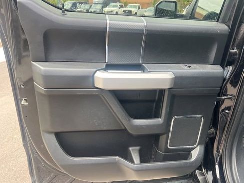 Used 2019 Ford F150 Lariat w/ Equipment Group 502A Luxury AWD/4WD image 15