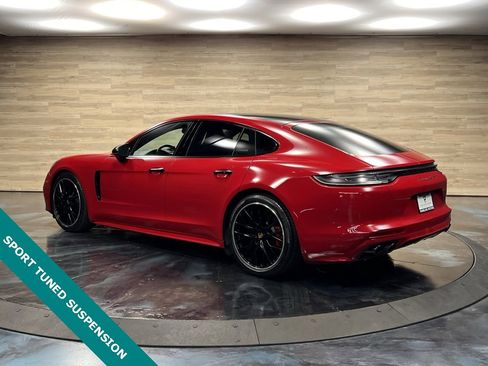 Used 2023 Porsche Panamera GTS image 9