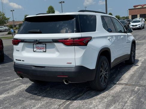 Used 2023 Chevrolet Traverse RS AWD/4WD image 3